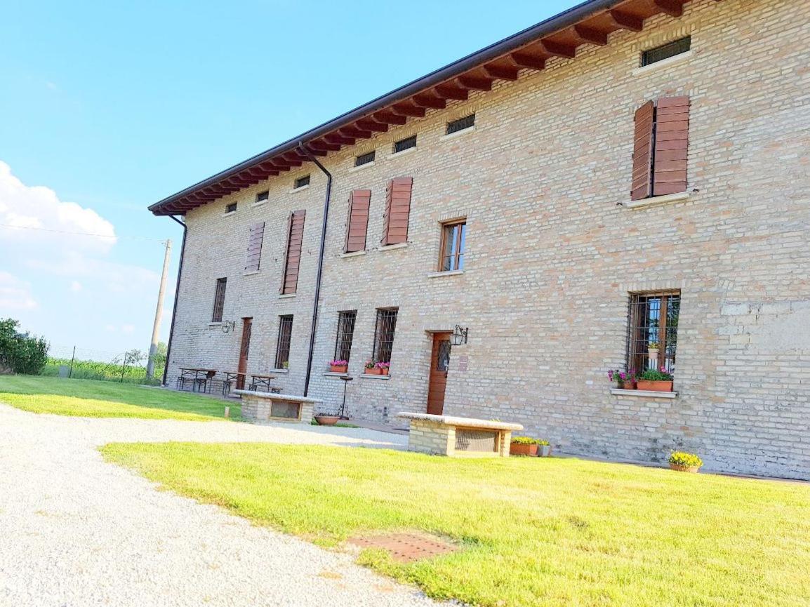 La Garzaga Turismo Rurale Ceresara Exterior photo